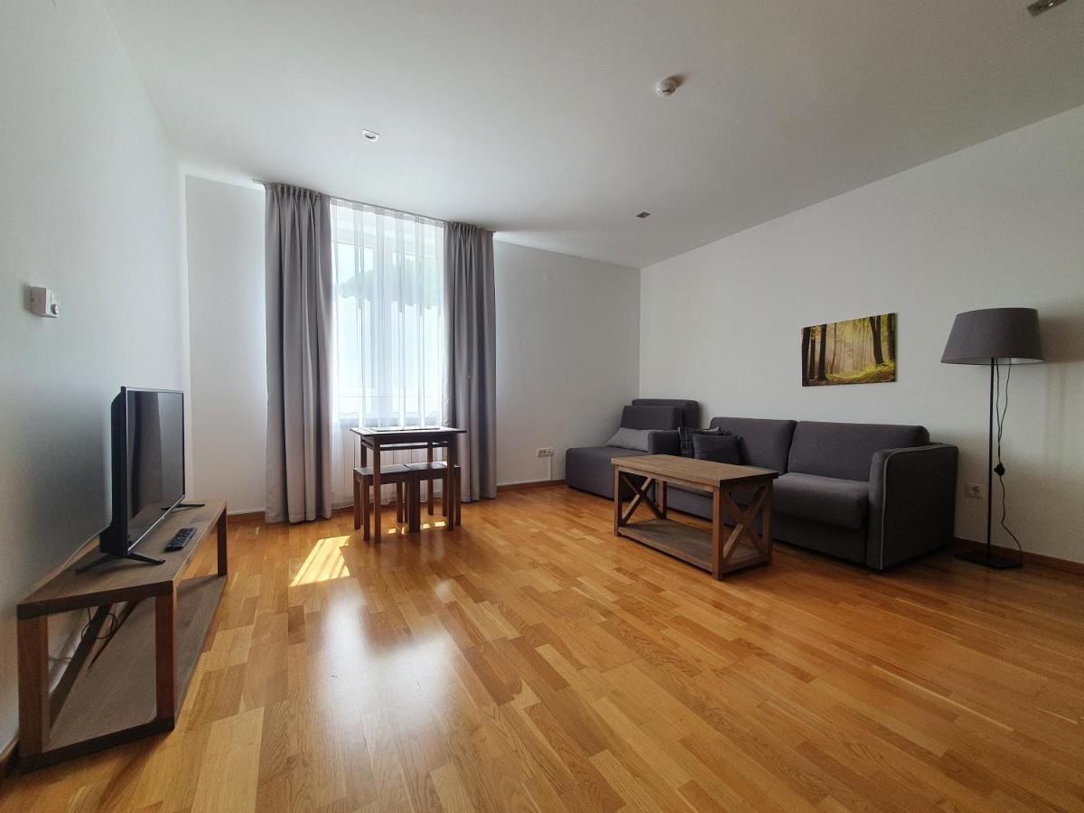 Planinsko Jutro - Brzece Centar Apartments, Kopaonik Luaran gambar